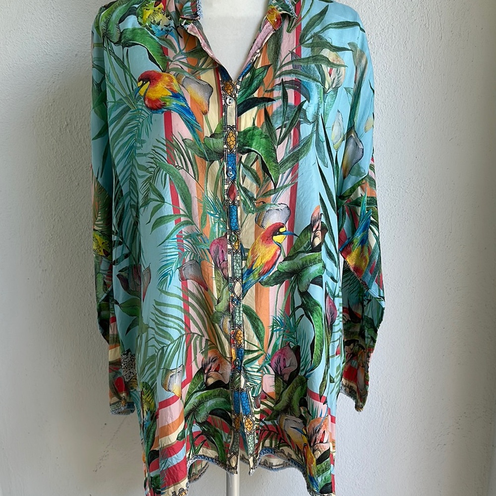 Johnny Was S,  oversized silk blouse Tropical Parrot Print. New without tags.